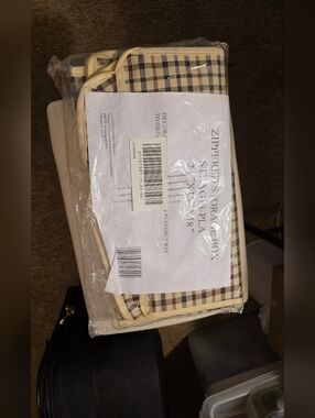 New Zippered Storage Box Organizer in Beige Plaid